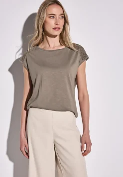 Shirt mit Spitzendetail