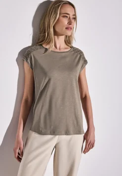 Shirt mit Spitzendetail