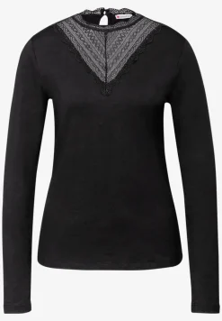 Shirt mit Spitzendetail