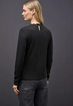 Shirt mit Spitzendetail