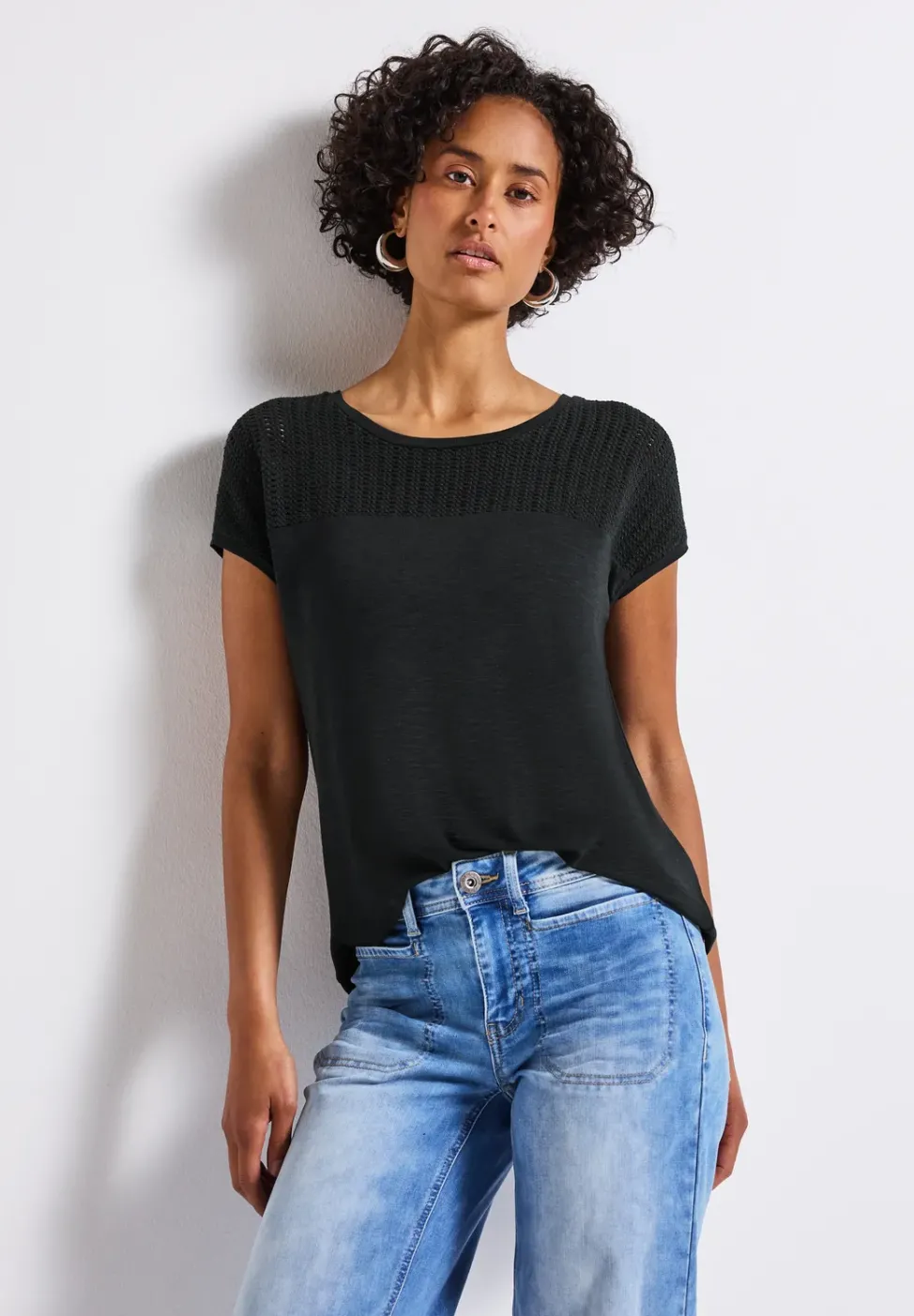 Shirt mit Spitzendetails