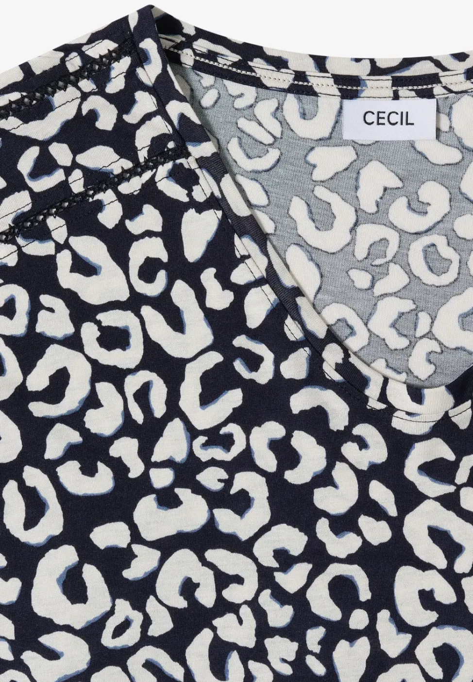 Shirt mit Spitzendetail und Leo-Print