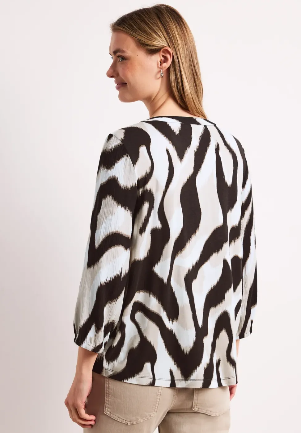 Shirt mit Split Neck und Strukturmix