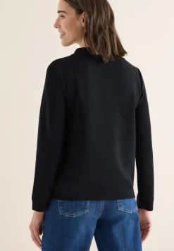 Shirt mit Stickerei