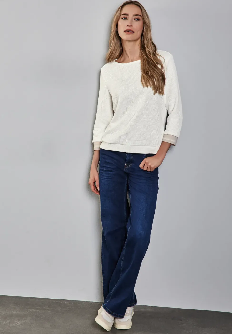 Shirt mit Streifen-Bündchen