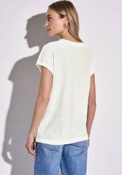 Shirt mit Streifenstruktur