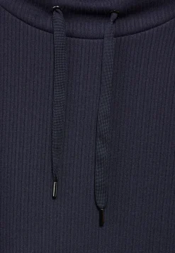 Shirt mit Streifenstruktur
