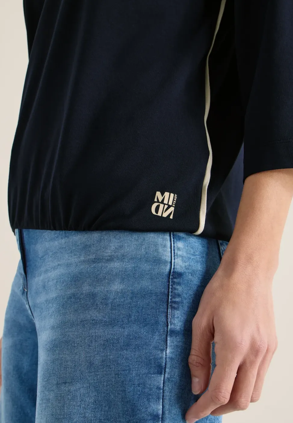 Shirt mit Tapedetail