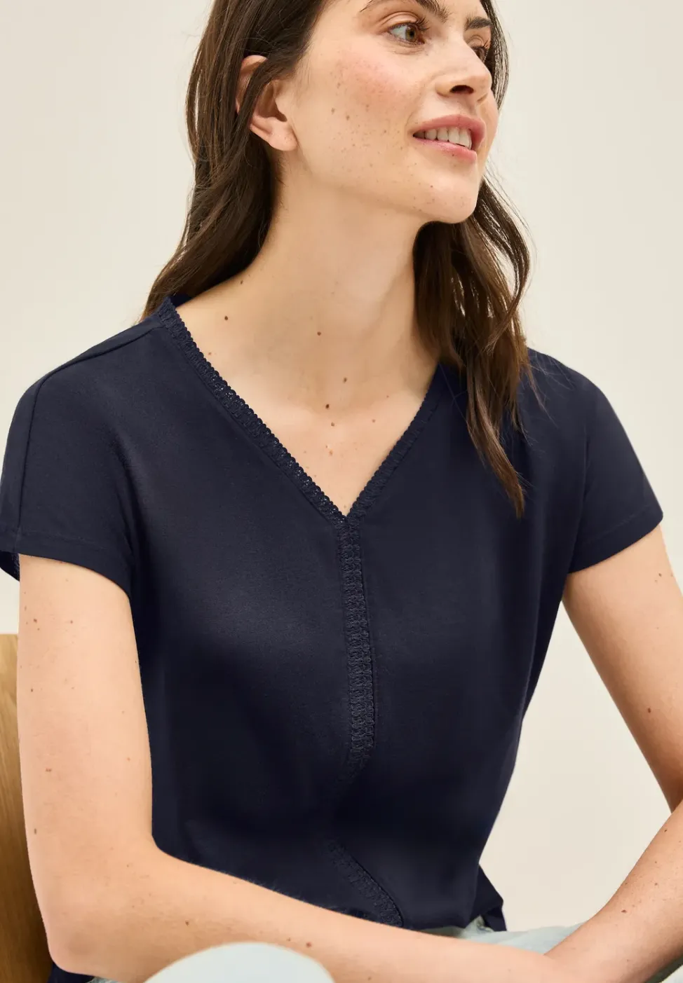 Shirt mit Tapedetail