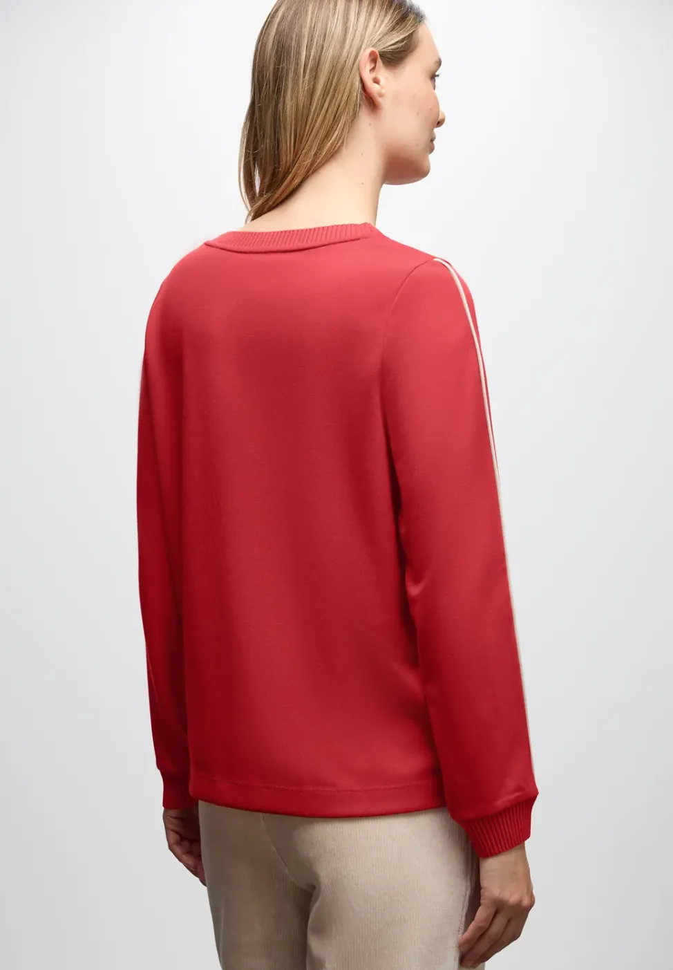 Shirt mit Tape Details