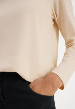 Shirt mit tonalen Streifen