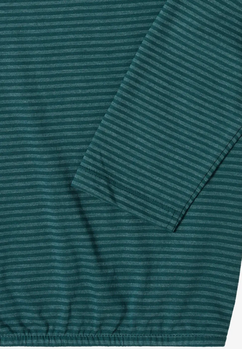 Shirt mit tonalen Streifen