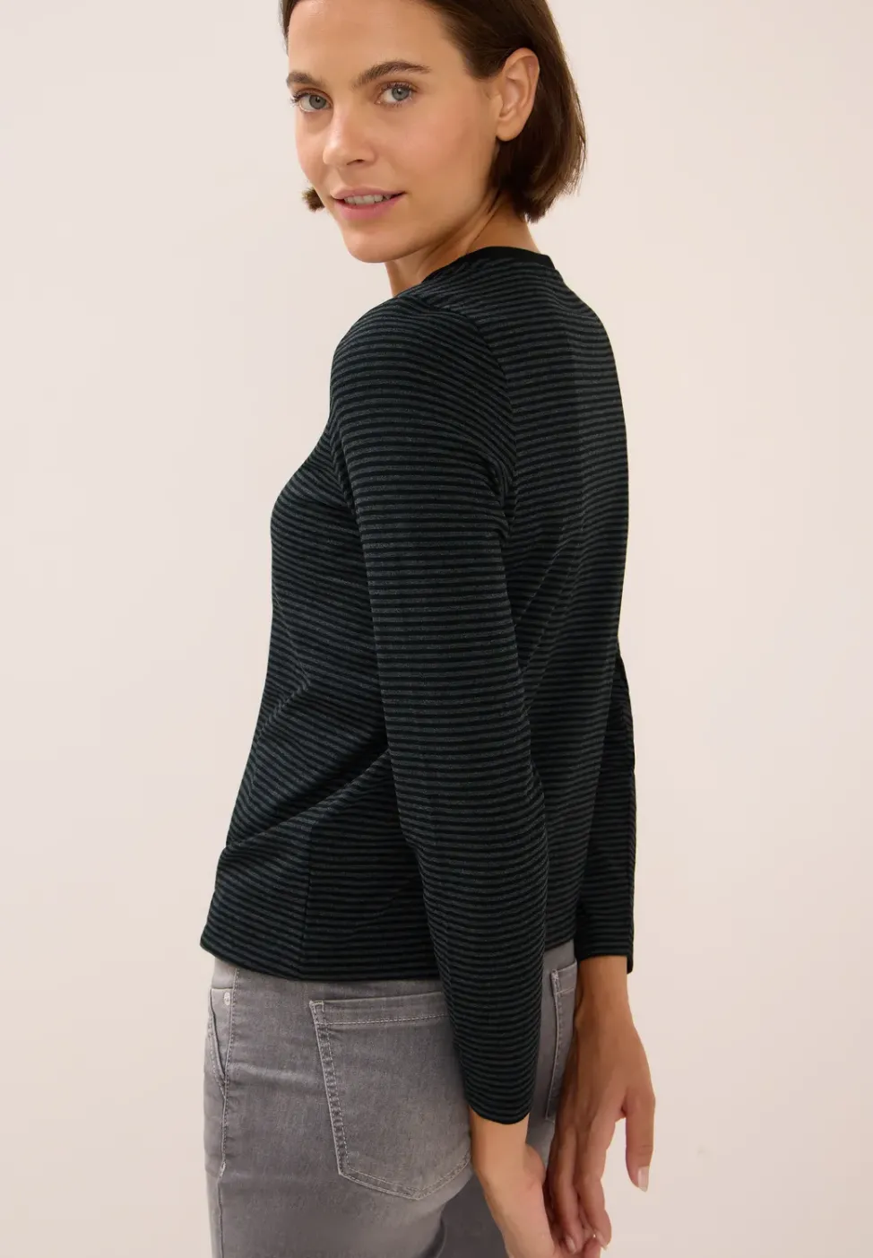 Shirt mit tonalen Streifen
