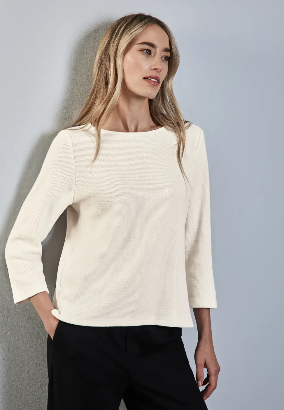 Shirt mit U-Boot-Ausschnitt