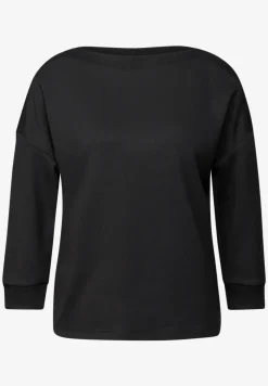 Shirt mit U-Boot-Ausschnitt