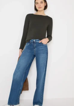 Shirt mit U-Boot-Ausschnitt