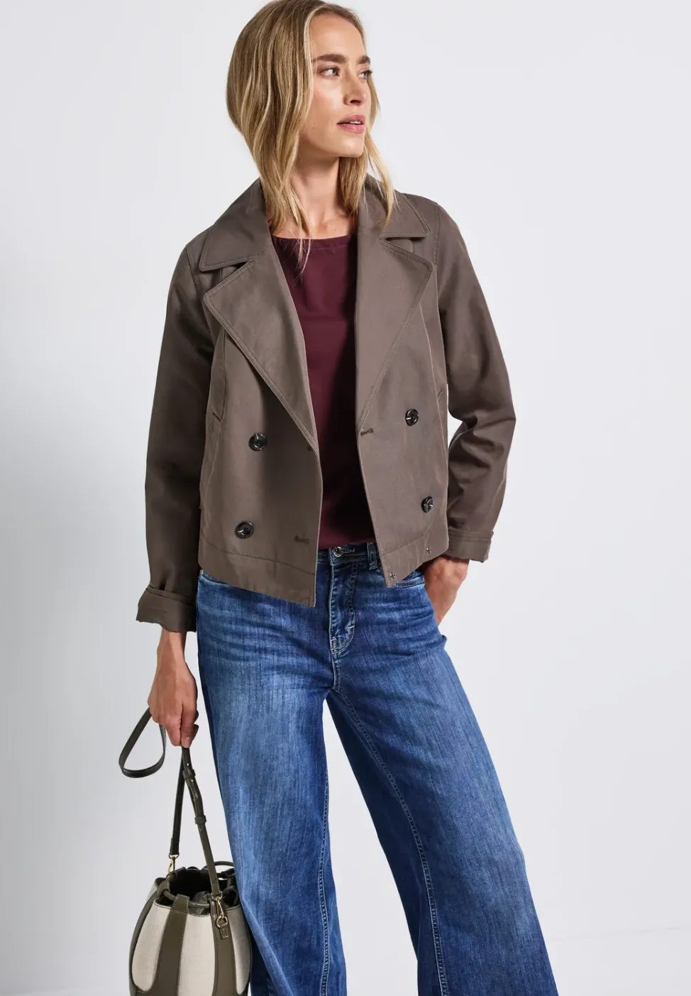 Shirt mit U-Boot-Ausschnitt