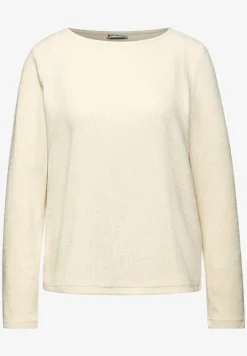 Shirt mit U-Boot-Ausschnitt