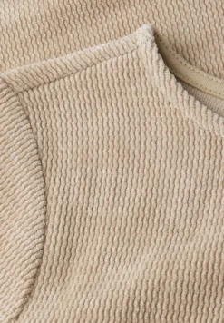 Shirt mit U-Boot-Ausschnitt
