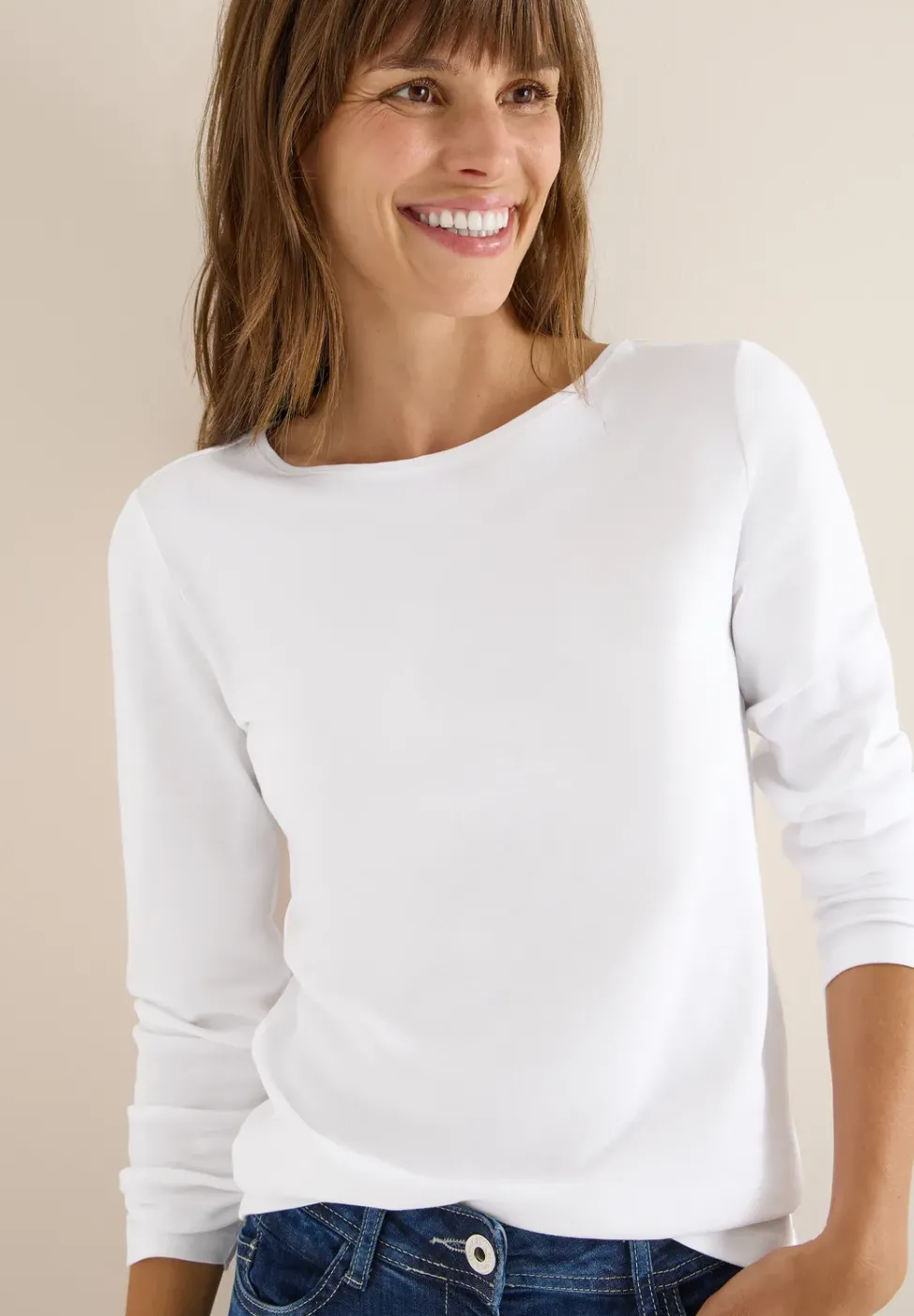 Shirt mit U-Boot-Ausschnitt