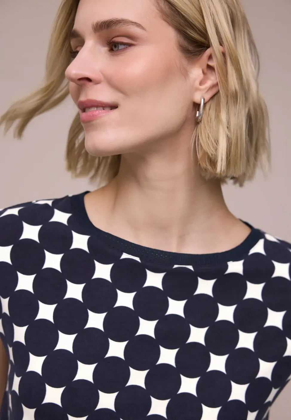 Shirt mit U-Boot-Ausschnitt und Print
