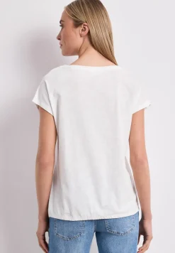 Shirt mit V-Neck und Crochet-Details