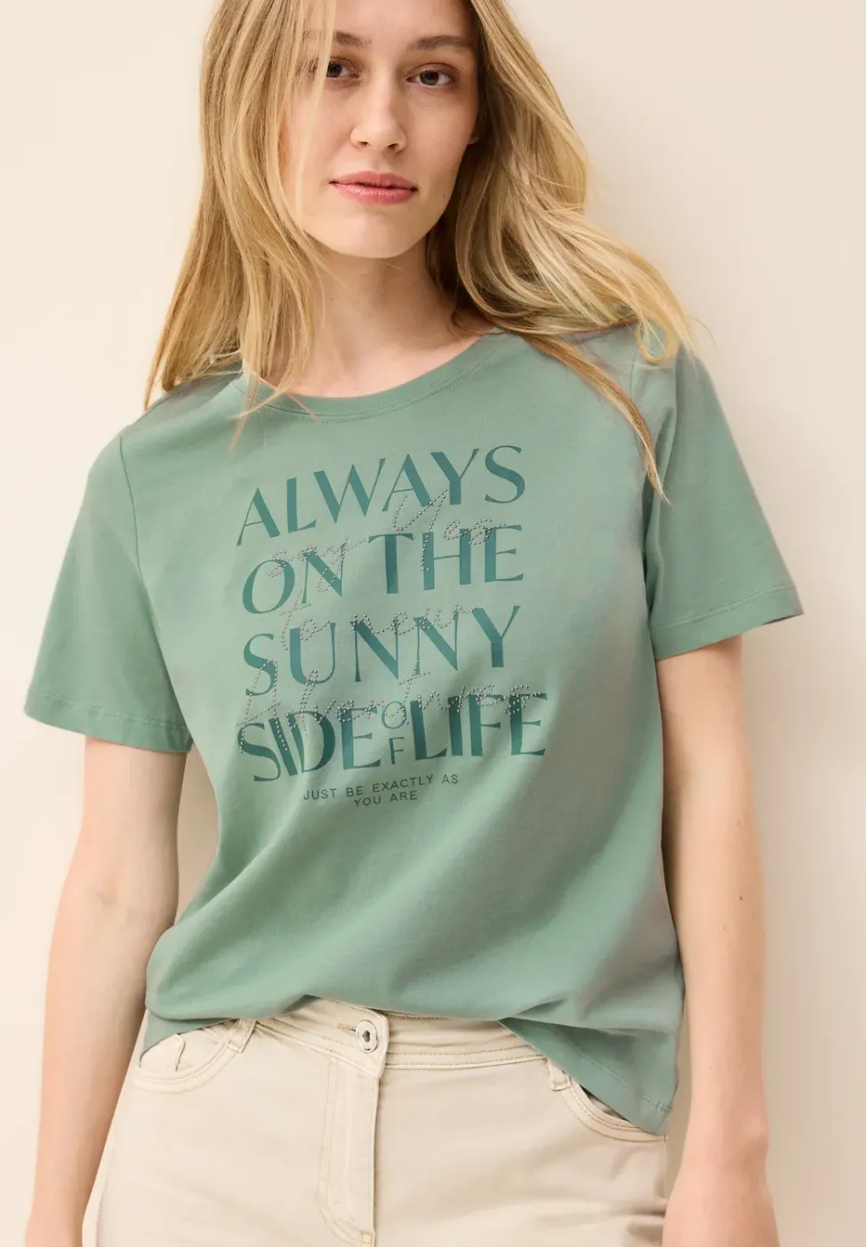 Shirt mit Wording Artwork