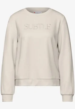 Shirt mit Wording-Stickerei