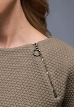 Shirt mit Zipper
