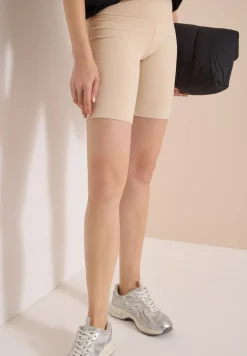 Shorts im Skinny Fit