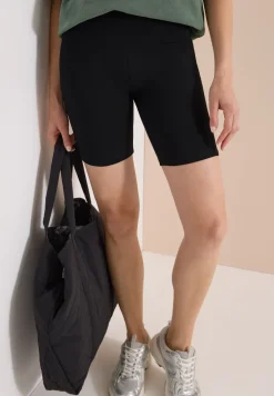 Shorts im Skinny Fit