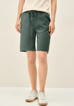 Shorts mit Struktur