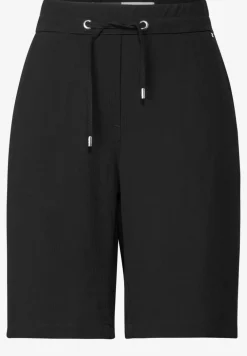 Shorts mit Struktur