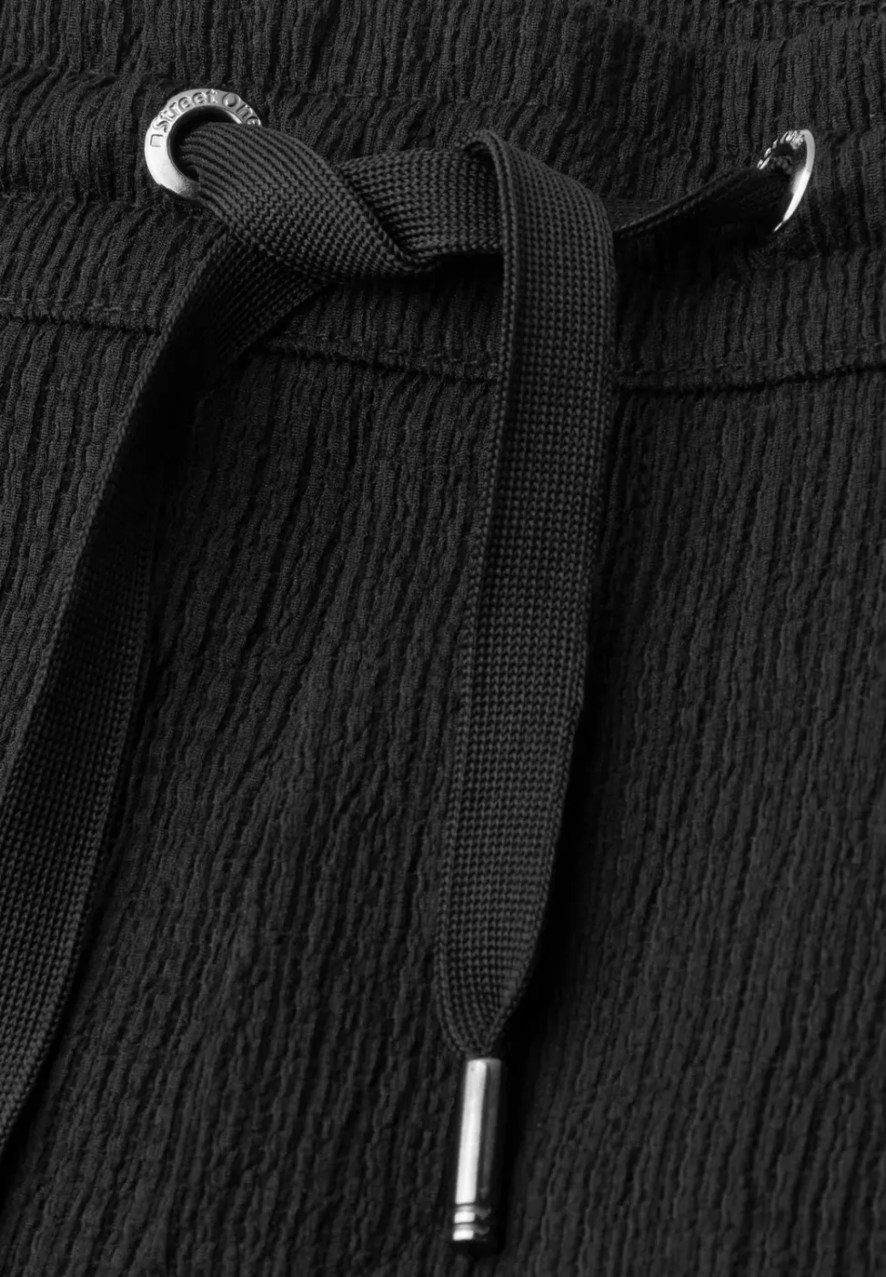 Shorts mit Struktur im Loose Fit