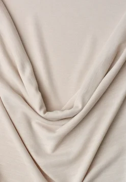 Silk-Look Top mit Wasserfall-Ausschnitt