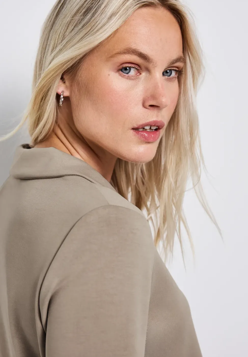 Silk-Look Poloshirt