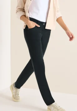 Slim Fit Cordhose