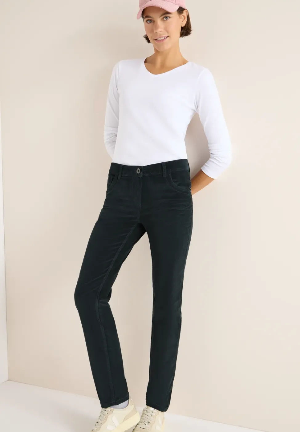 Slim Fit Cordhose