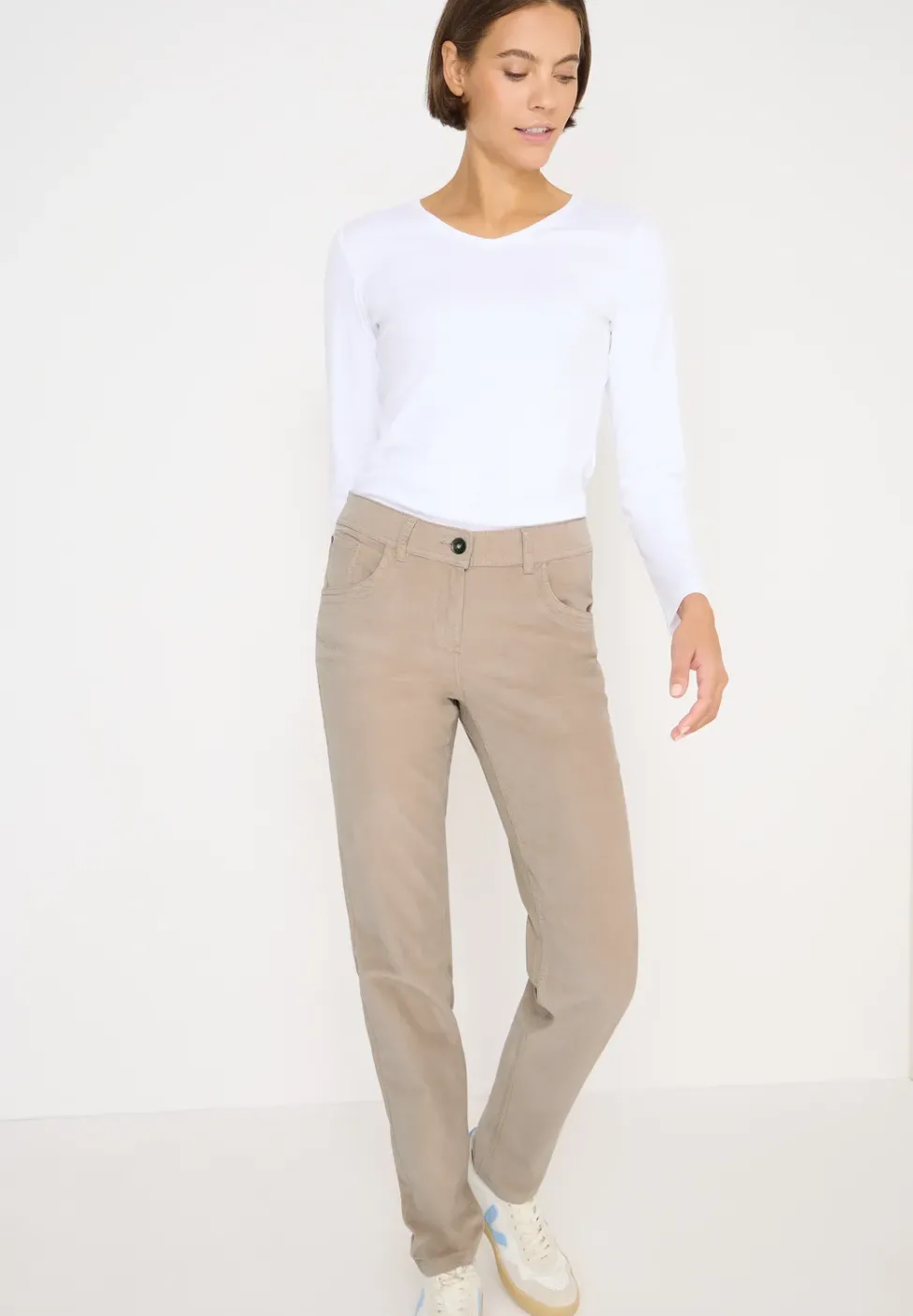 Slim Fit Cordhose