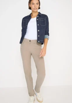 Slim Fit Cordhose