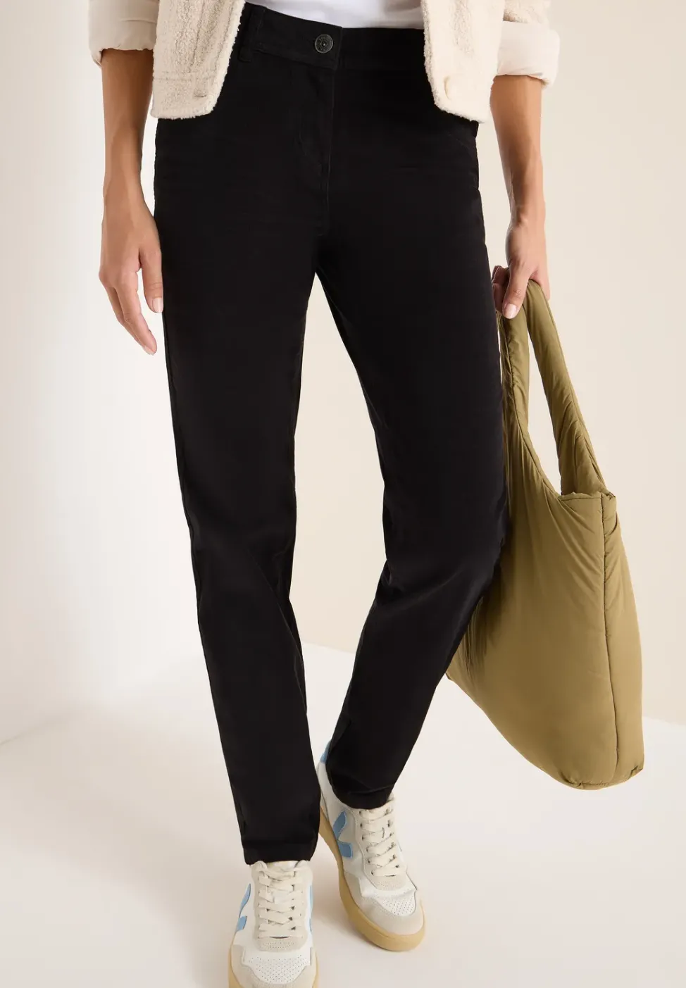 Slim Fit Cordhose