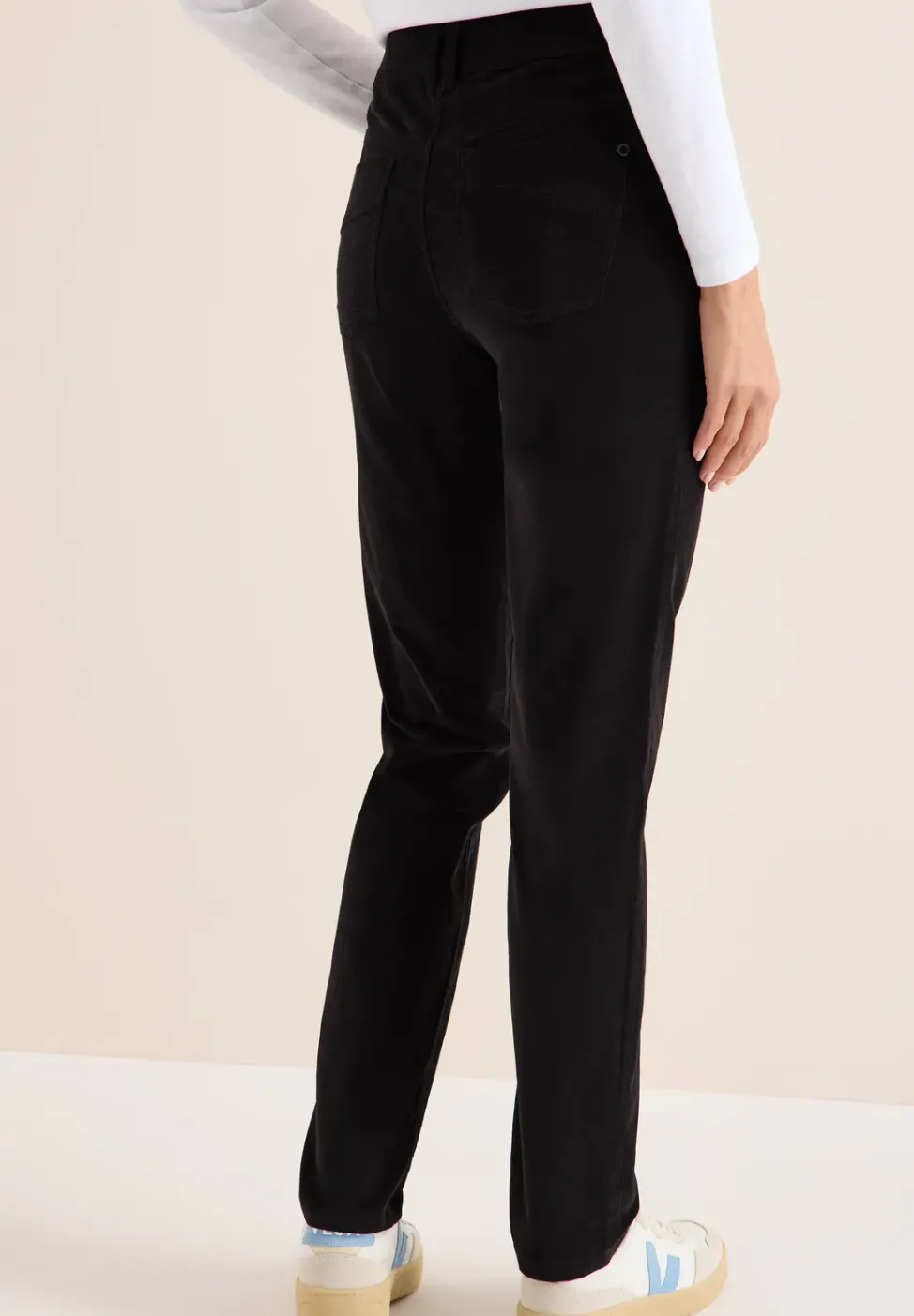 Slim Fit Cordhose