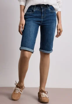 Slim Leg Bermuda mit Turn-Up-Detail