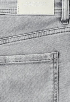 Slim Leg Bermuda mit Turn-Up-Detail