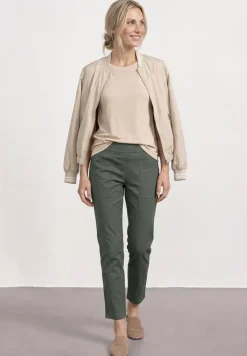 Slim Leg Chino mit Elastikbund