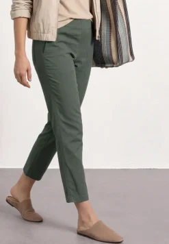 Slim Leg Chino mit Elastikbund