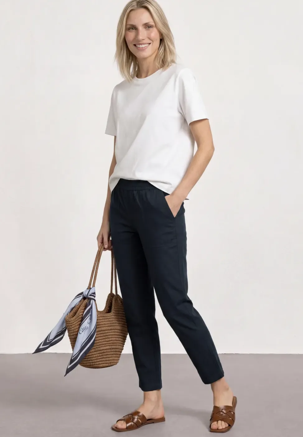 Slim Leg Chino mit Elastikbund