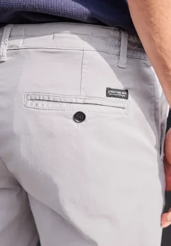 Slim Leg Chino mit Stretchbund