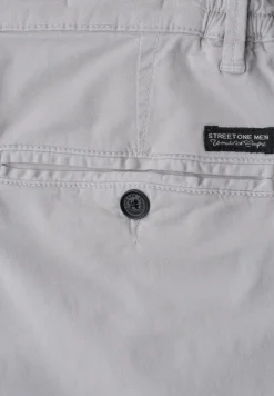 Slim Leg Chino mit Stretchbund