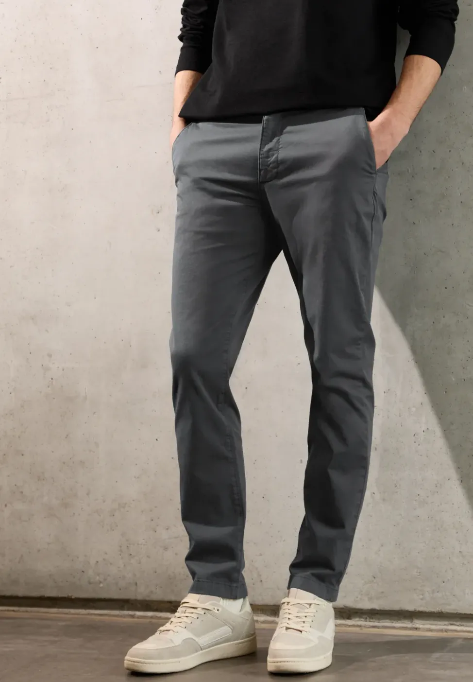 Slim Leg Chino mit Stretchbund